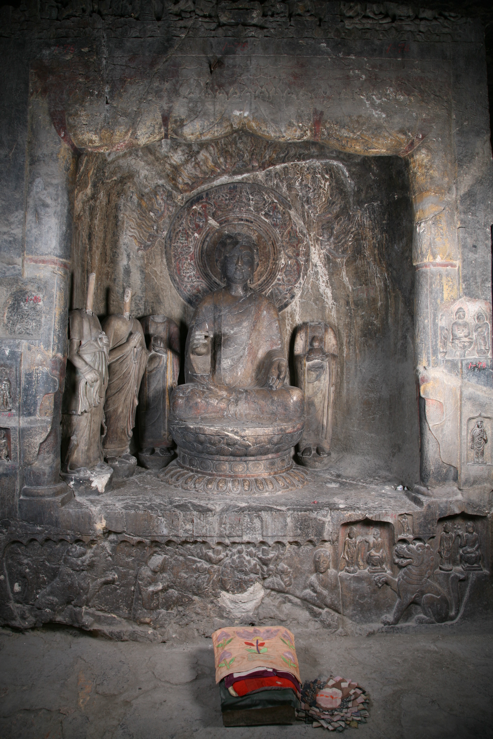 Xiangtangshan Cave 1 central pillar front altar